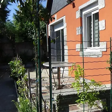 Tatil Evi Au Coeur De L'avesnois Avec Jeux Pour Enfants - Fr-1-510-177 Leval (Nord)